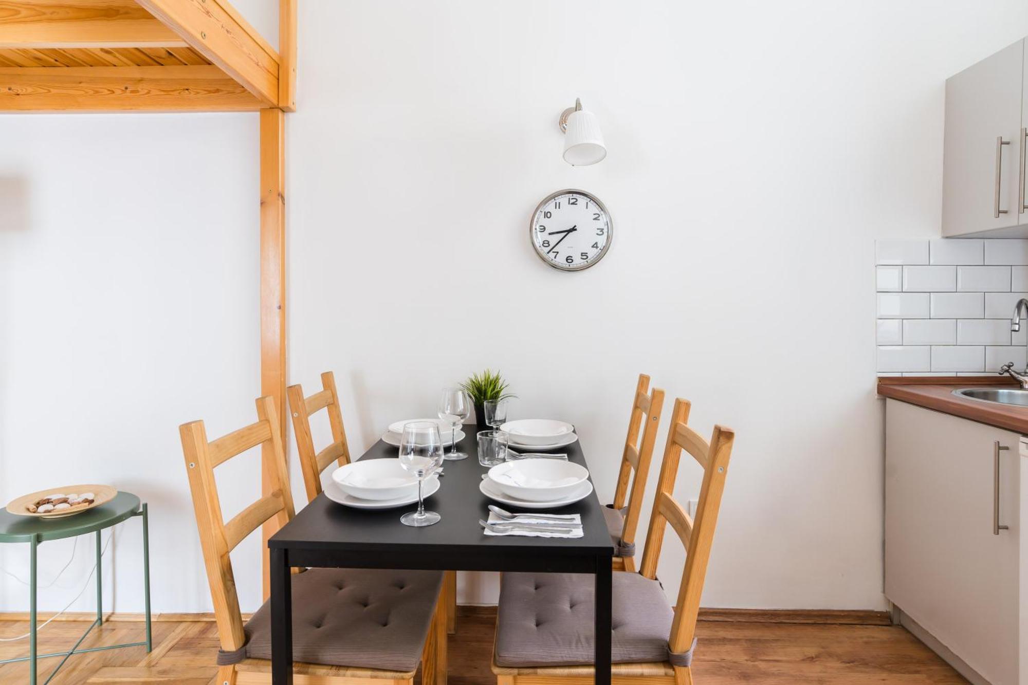 Sesame Wide Apartment Будапеща Екстериор снимка